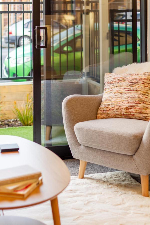 Trendy 3 Bedroom 2 Bath Residence, Apartment Christchurch